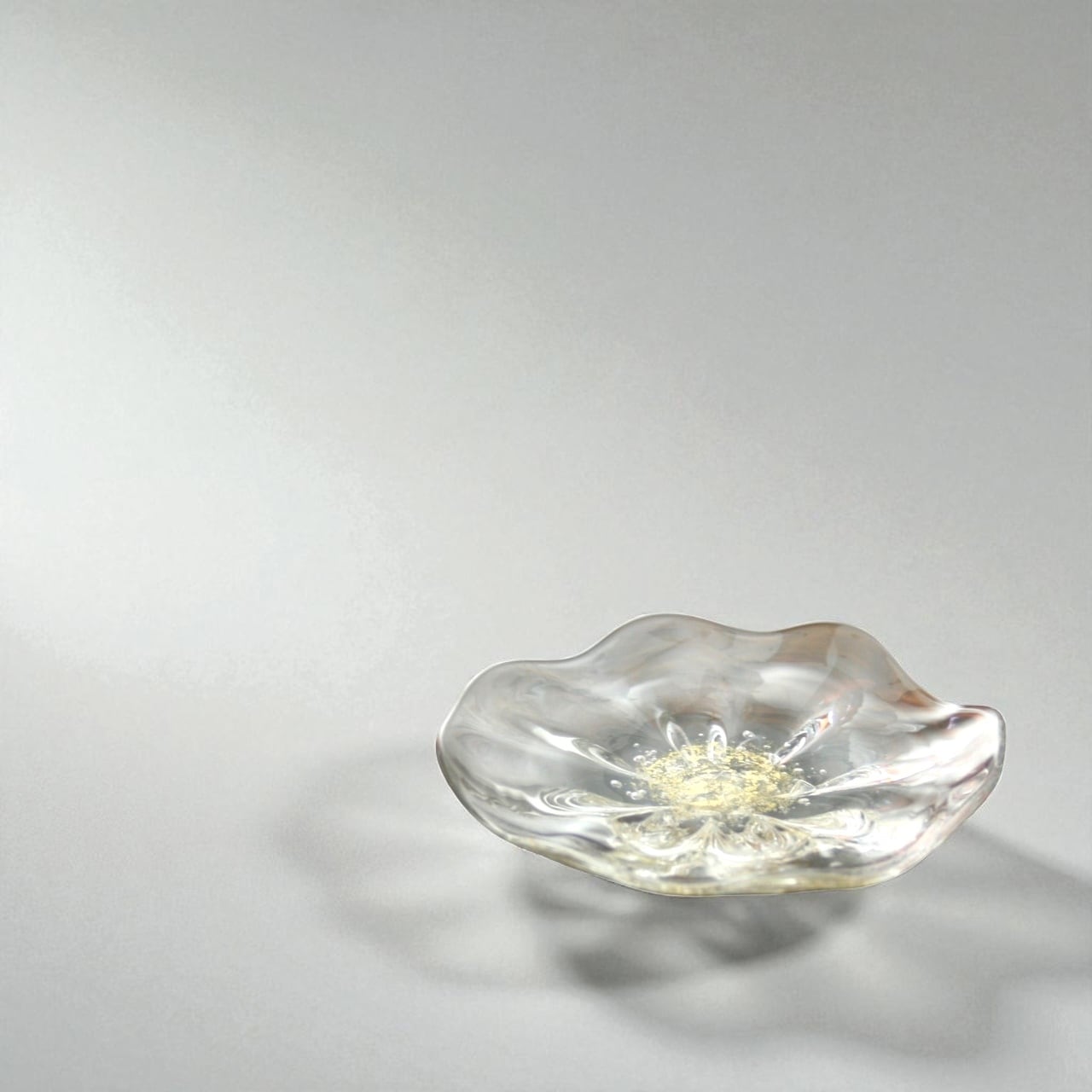 ガラスプレート(幅 10 cm ) 金箔 | TSUNE;田中恒子の器 オンラインストア