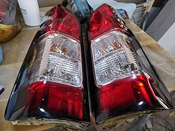 Amazon.co.jp: ハイエース200系 純正、社外テールをキャンディー