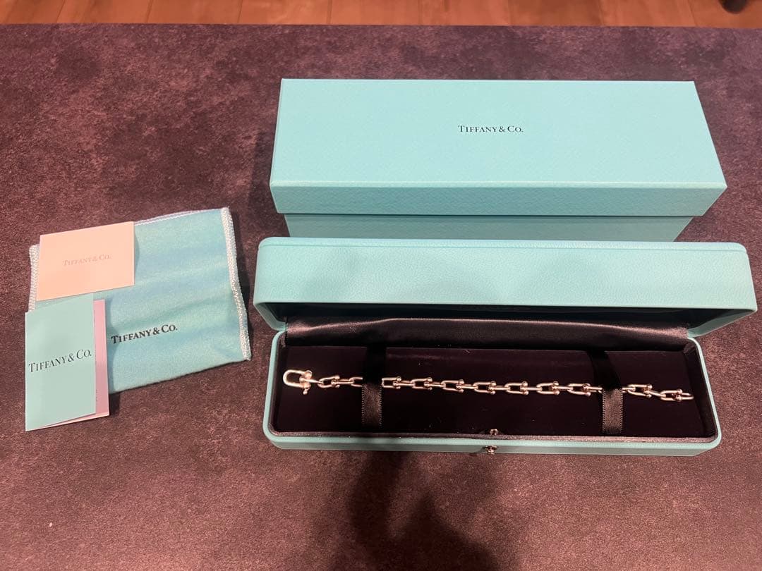 Tiffany & Co. ティファニーハードウェアスモールリンクブレスレット TIFFANY & Co./ティファニー】から「ハードウェアスモールリンク