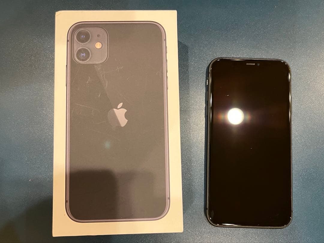 Apple iPhone 11 128GB ブラック バッテリー99% Amazon.com: Apple iPhone 11, 128GB, Black for Verizon (Renewed